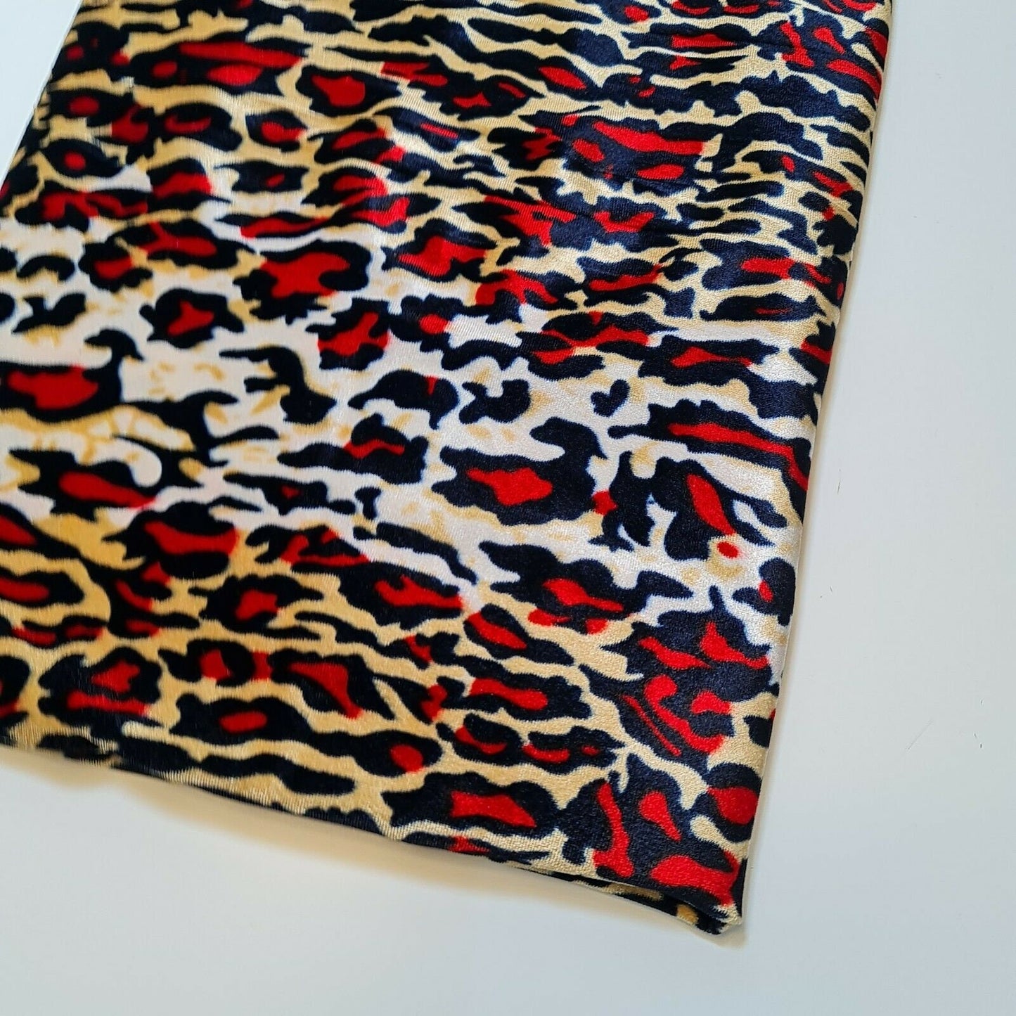 Animal Velvet Print Cheetah Leopard Tiger Design Quality Upholstery Craft Fabric