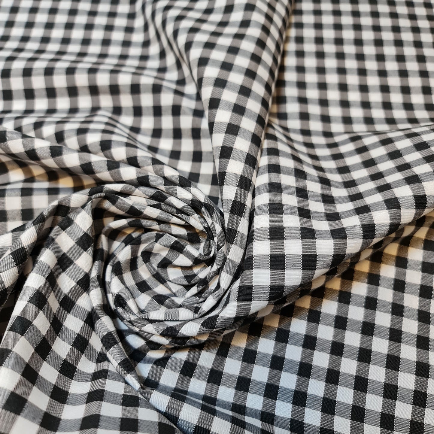 Polycotton Fabric 1/4" Gingham Check Material Dress Craft Uniform Checked 112cm (Black)