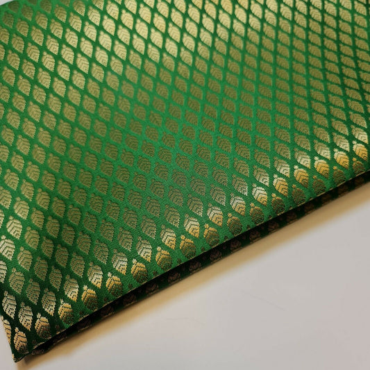 Brokatstoff mit blumigem Blattgold-Druck und floralem Jacquard-Druck, indischer Banarasi-Stoff, 111,8 cm (Smaragdgrün)