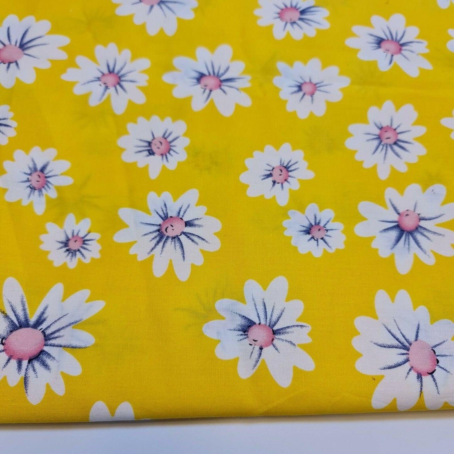 100% Cotton Poplin Daisy Flower Print Fabric Dress Craft Soft Fabric 58" Meter (Yellow Base)