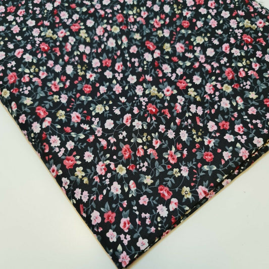 100% Cotton Poplin Ditsy Flower Print Fabric Dress Craft Soft Fabric 58" Meter (Black)