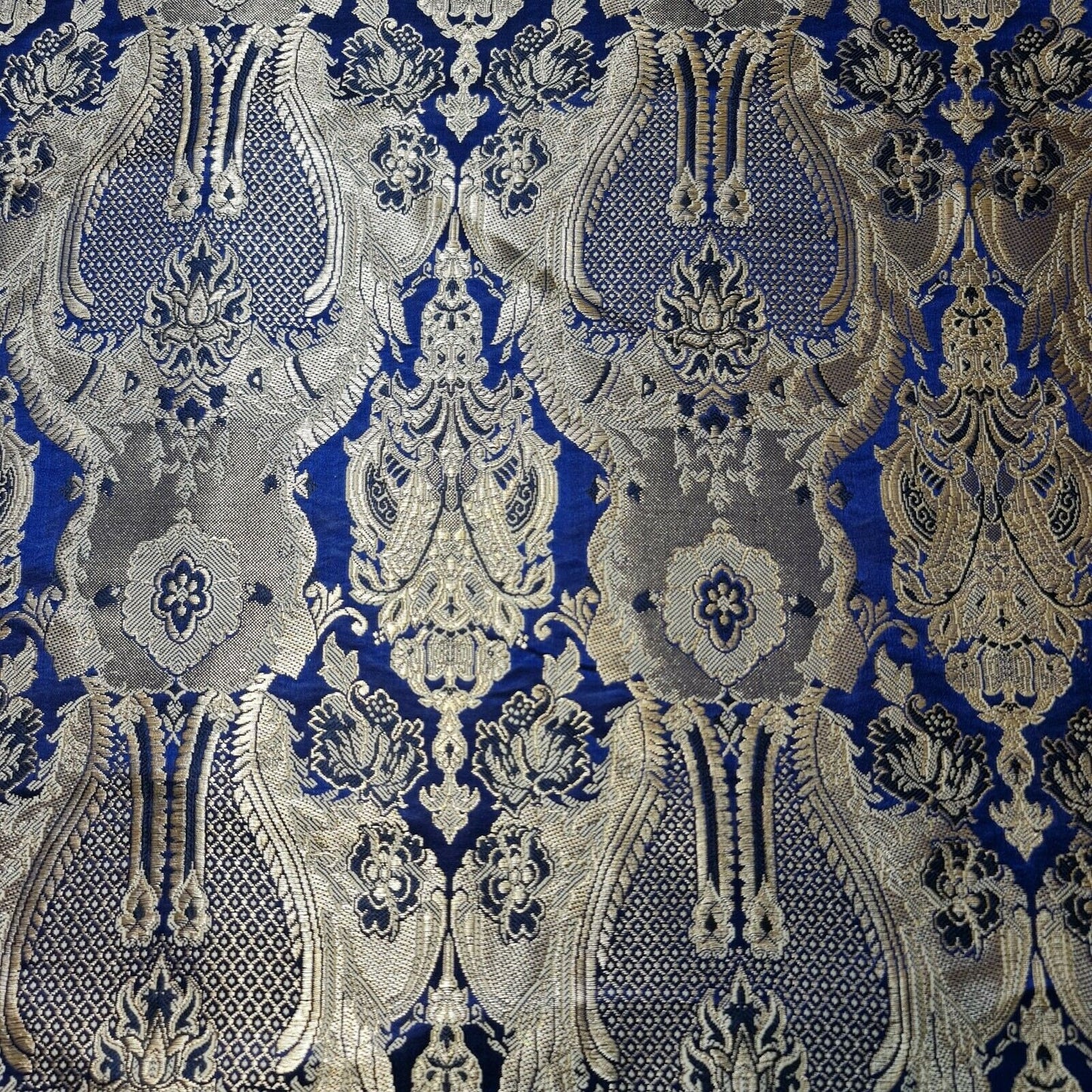 Ornamental Damask Premium Gold Metallic Indian Banarasi Brocade Fabric 44" Meter (NAVY BLUE)