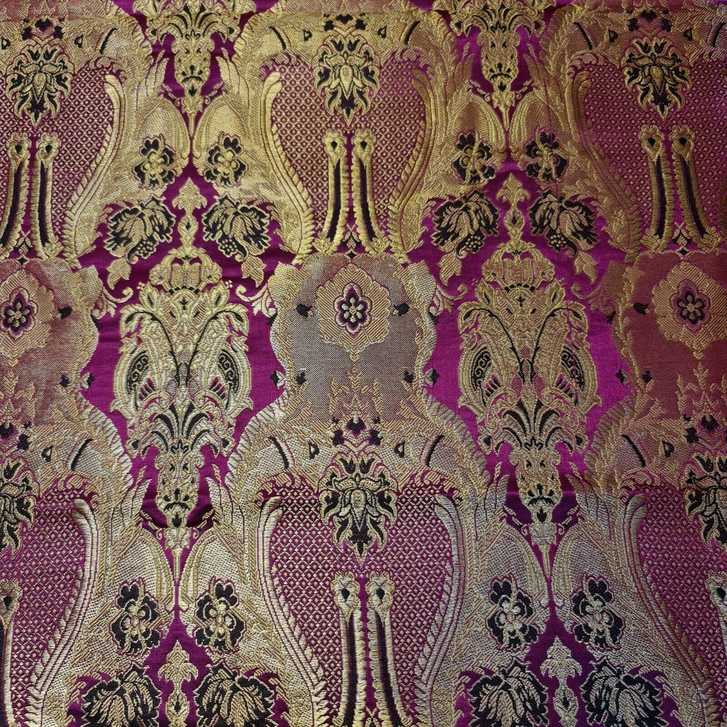 Ornamental Damask Premium Gold Metallic Indian Banarasi Brocade Fabric 44" Meter (CERISE PINK)