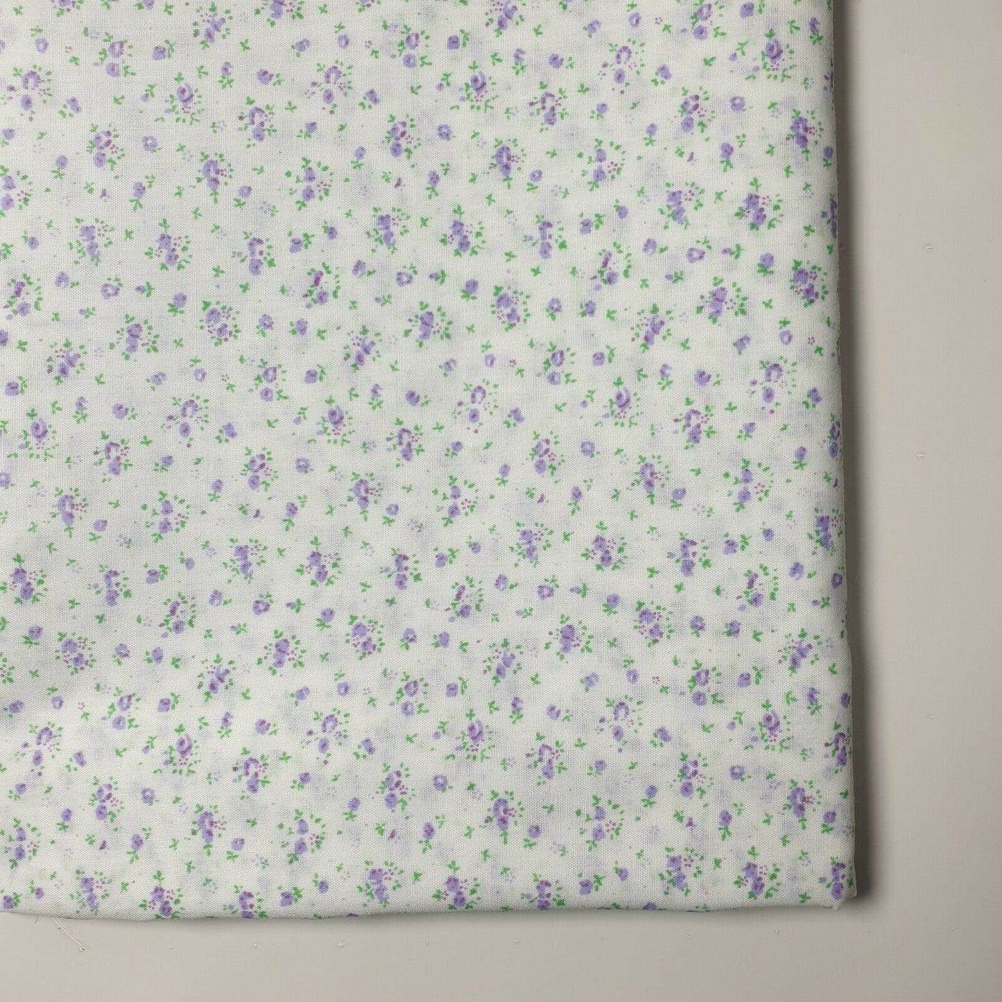 NEW Floral Ditsy Print Polycotton Cream, Craft Dress Fabric by The Metre 44"