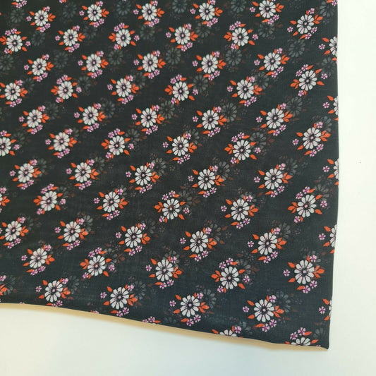 Animal Floral Printed Soft Poly Crepe Dress Drape Craft Fabric 58" By Meter (Daisy Black)