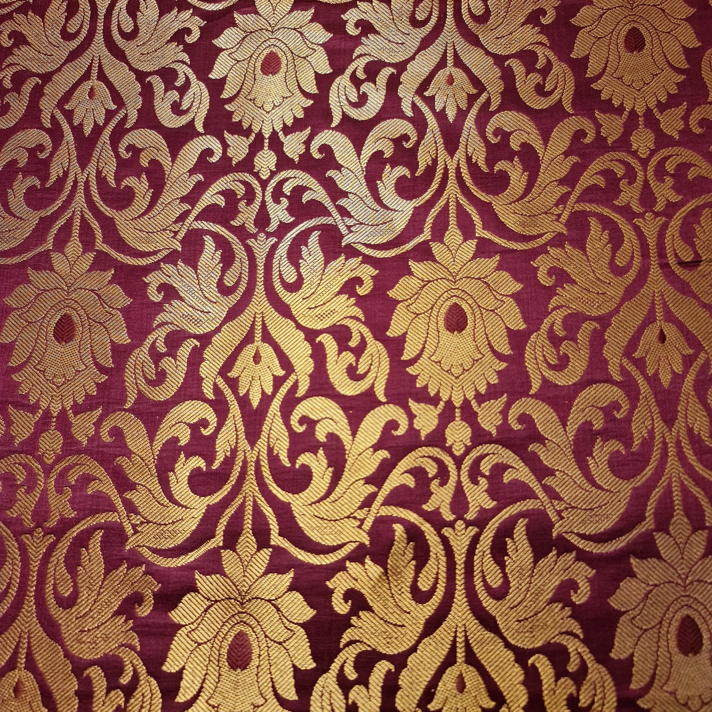 Luxurious Floral Gold Metallic Indian Banarasi Brocade Fabric 44" By The Meter (BURGUNDY)