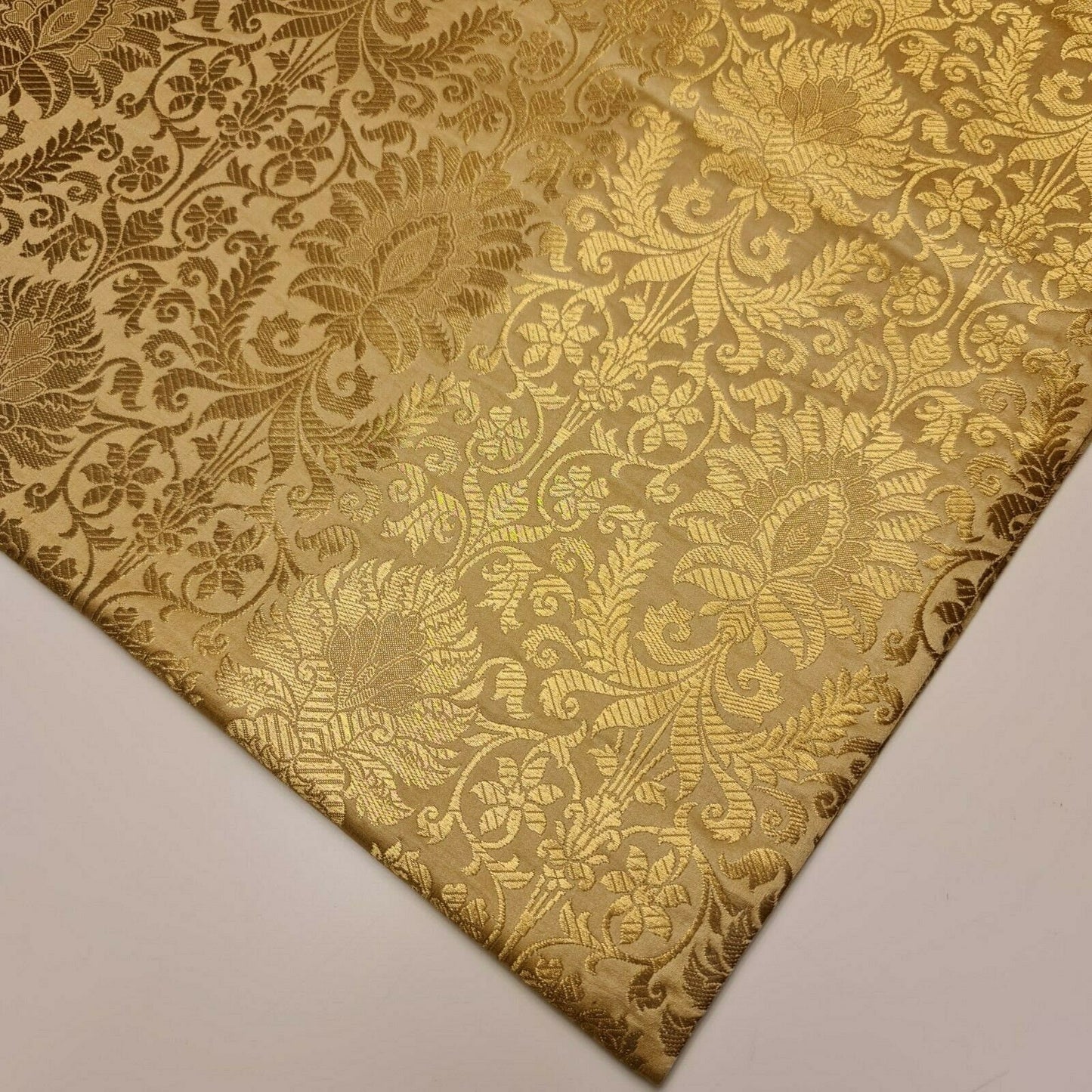 Floral Gold Leaf Damask Metallic Indian Banarasi Brocade Fabric Design 44" Meter (Gold)