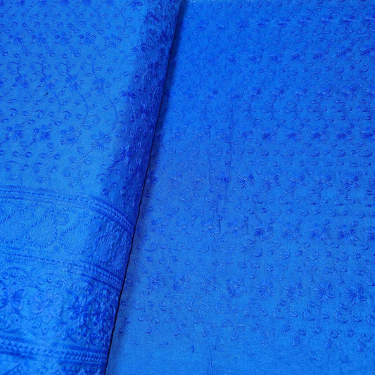 NEU FRÜHLING: 100 % Baumwollbatist, Broderie Anglaise-Stickerei, Kleider-Bastelstoff, 111,8 cm (Königsblau)