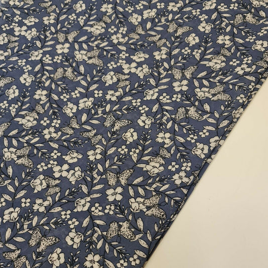 Weicher Poly-Crêpe-Kleiderstoff mit sommerlichem Blumendruck, 147,3 cm, Meterware (Design 4)