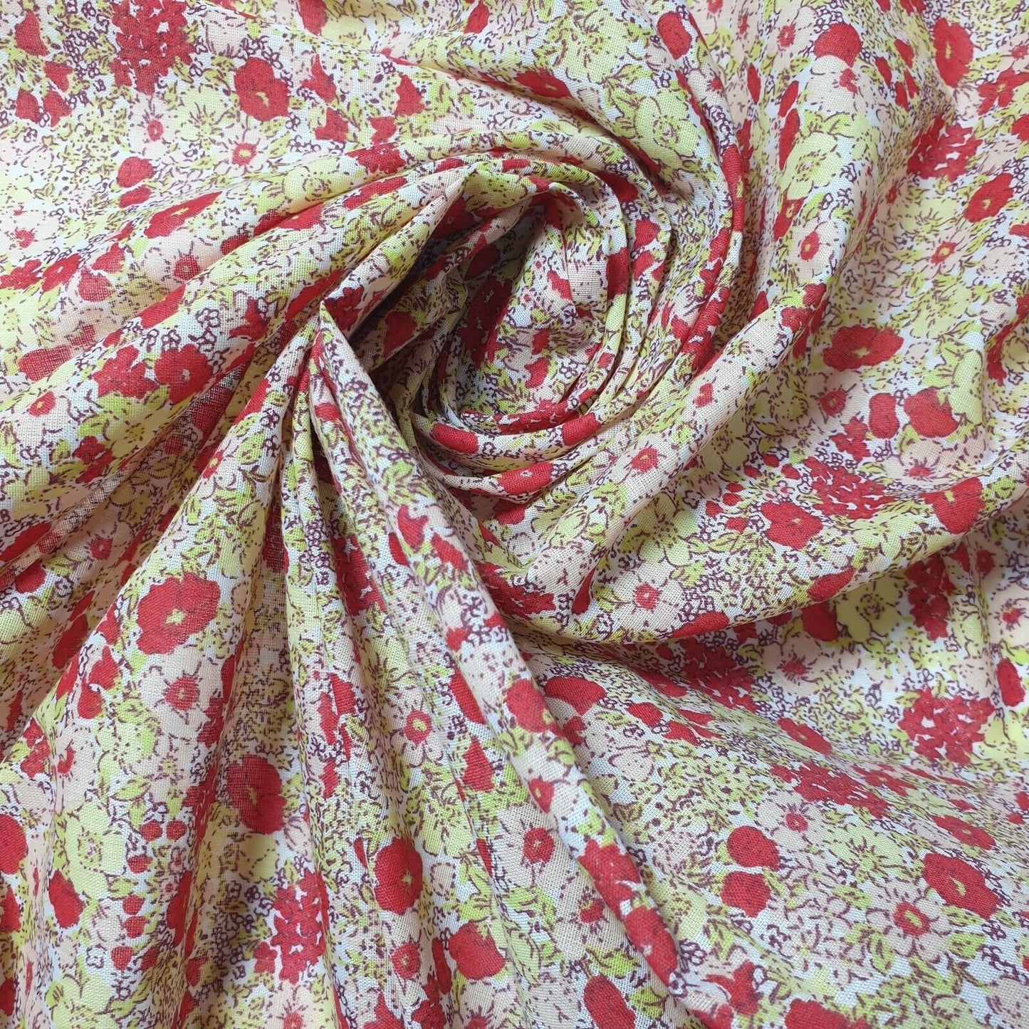 NEW Floral Ditsy Print Polycotton Red Craft Dress Fabric by The Metre 44"