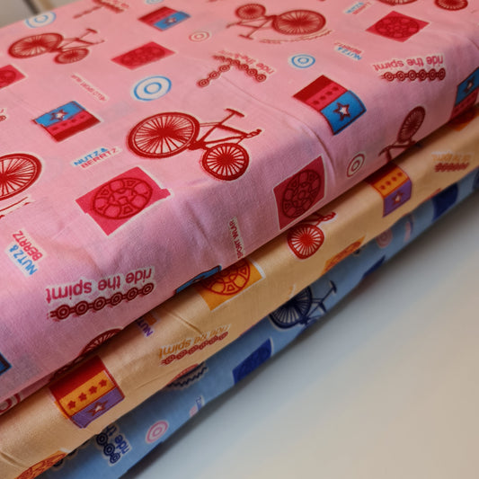 Sommerkleid aus 100 % Baumwoll-Popeline mit Aufdruck für Kinder, mehrere Farben (111,8 cm breit)