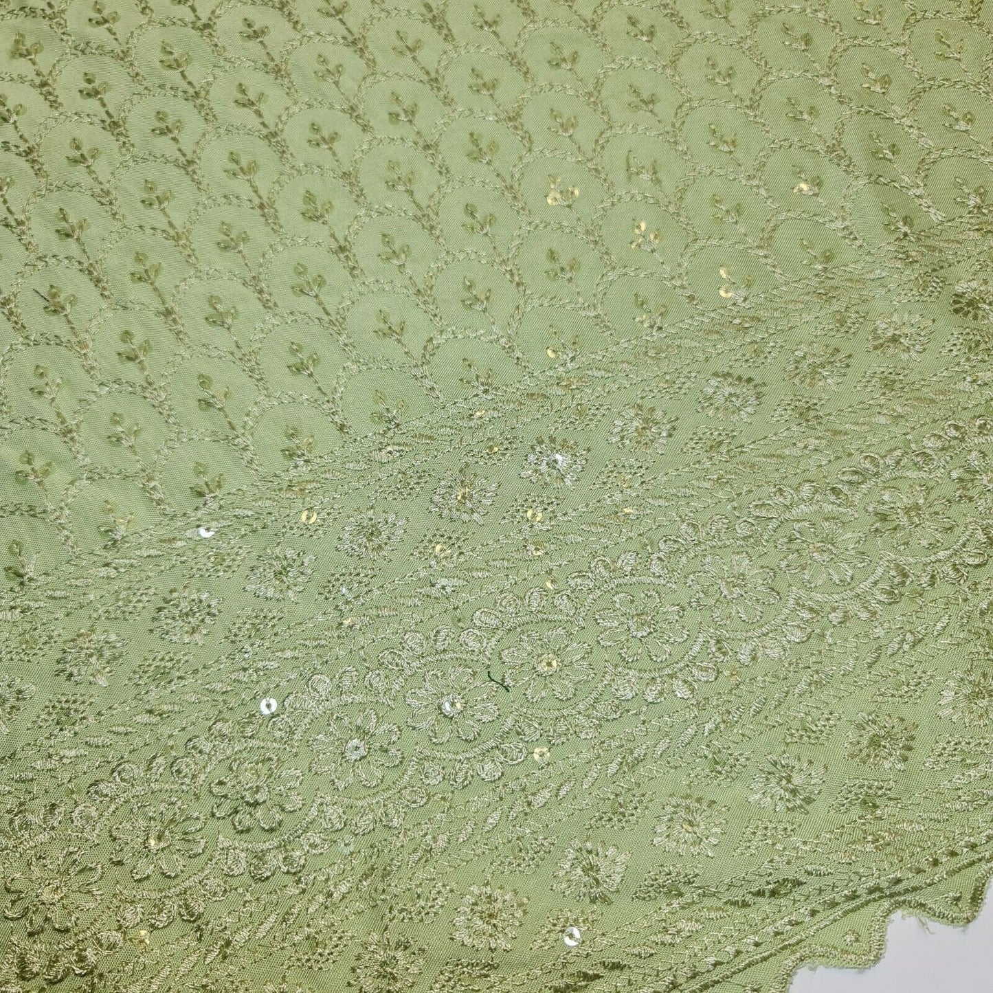 Broderie Anglais Sequin Embroidery ANGLAISE Soft Viscose Dress Craft Fabric 44" (Mint)