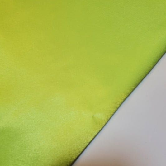 Schlichter seidiger Satinstoff, über 50 Farben, für Kleider, Bastelarbeiten, Hochzeiten, Krepp-Rückenmaterial, 147,3 cm (Flo Lemon Lime)