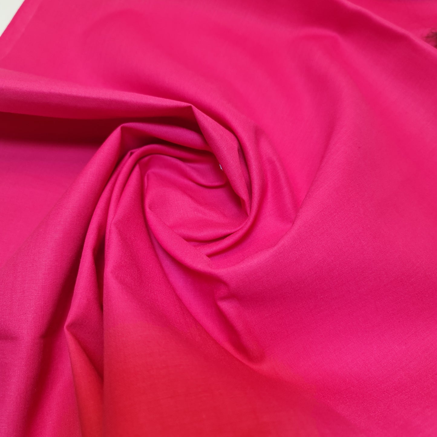 Plain 100% Cotton Voile Rubia Lining Turban Dastaar Curtain Fabric (90cm Wide) - Fuchsia