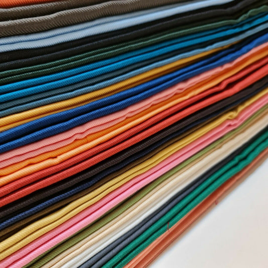 Schlichter, dicker Drillichstoff aus 100 % Baumwolle, für Arbeitskleidung, Kleider, Twill, Bastelstoff, 147,3 cm, Meterware