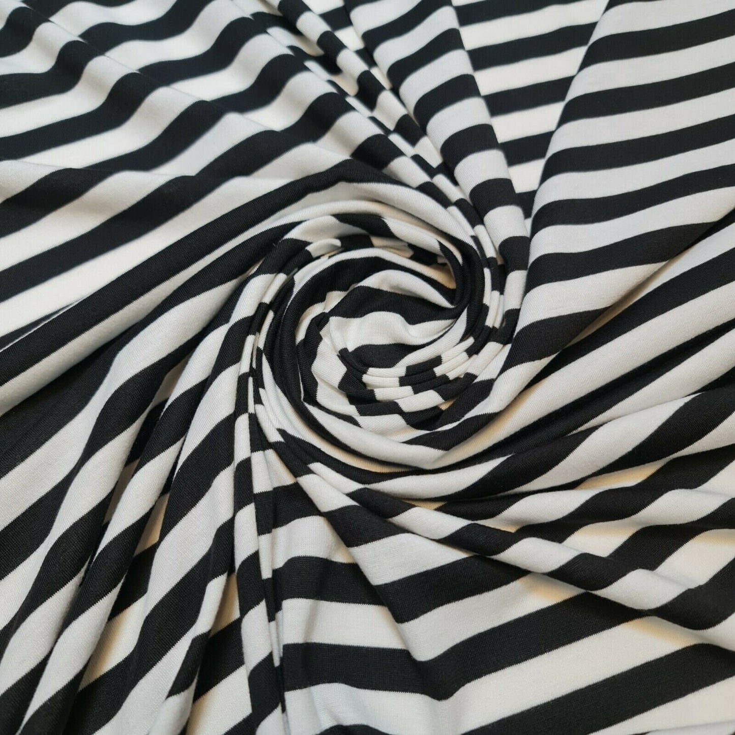 Black White Stripe Baby Grow Cotton Material Jersey Dress Craft Fabric 58" Meter