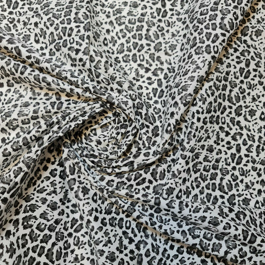 Ausverkauf 100 % Baumwolle Baby Elfenbein Leopard Ditsy Floral Kleid Handwerk Material Meter