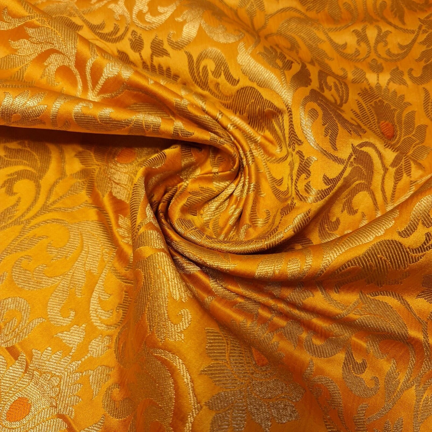 Luxurious Floral Gold Metallic Indian Banarasi Brocade Fabric 44" By The Meter